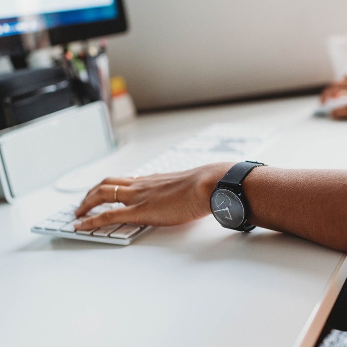 Desiging native iOS application